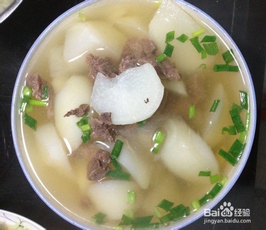 清汤白萝卜煲牛肉的做法