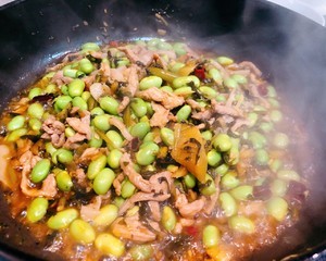 酸菜肉丝炒毛豆