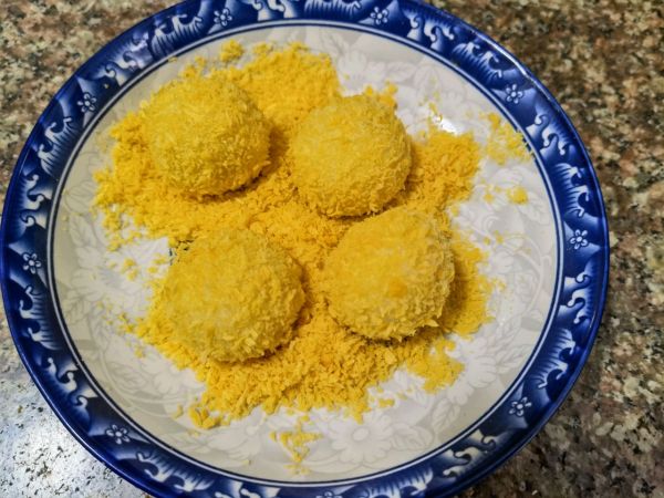 外酥里嫩爆浆汤圆