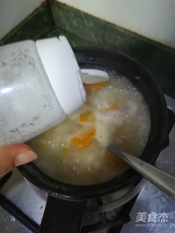 南瓜干贝粥的做法