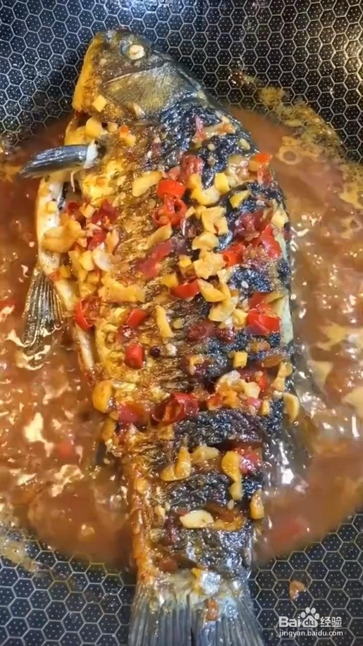 如何制作红烧鲫鱼