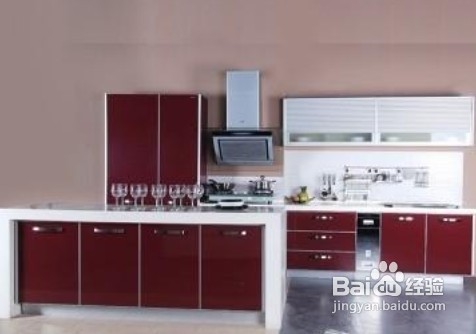 春晖橱柜教您怎样去除你家的厨房油腻脏乱