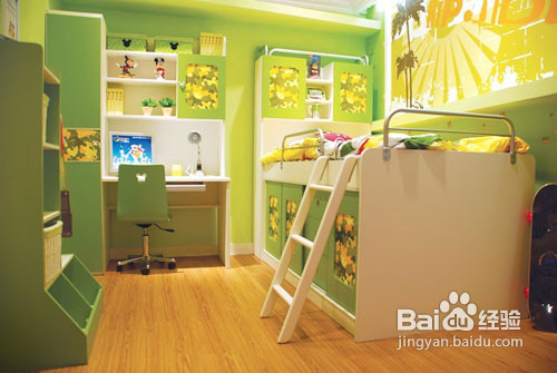 <b>儿童家具：床、衣柜、橱柜、书架等选购注意事项</b>