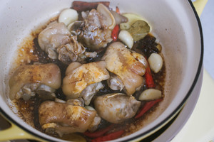 猪蹄炖鸡爪的做法