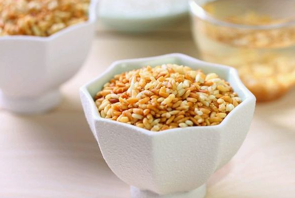 炒米茶的喝法，直接用开水泡着喝行吗