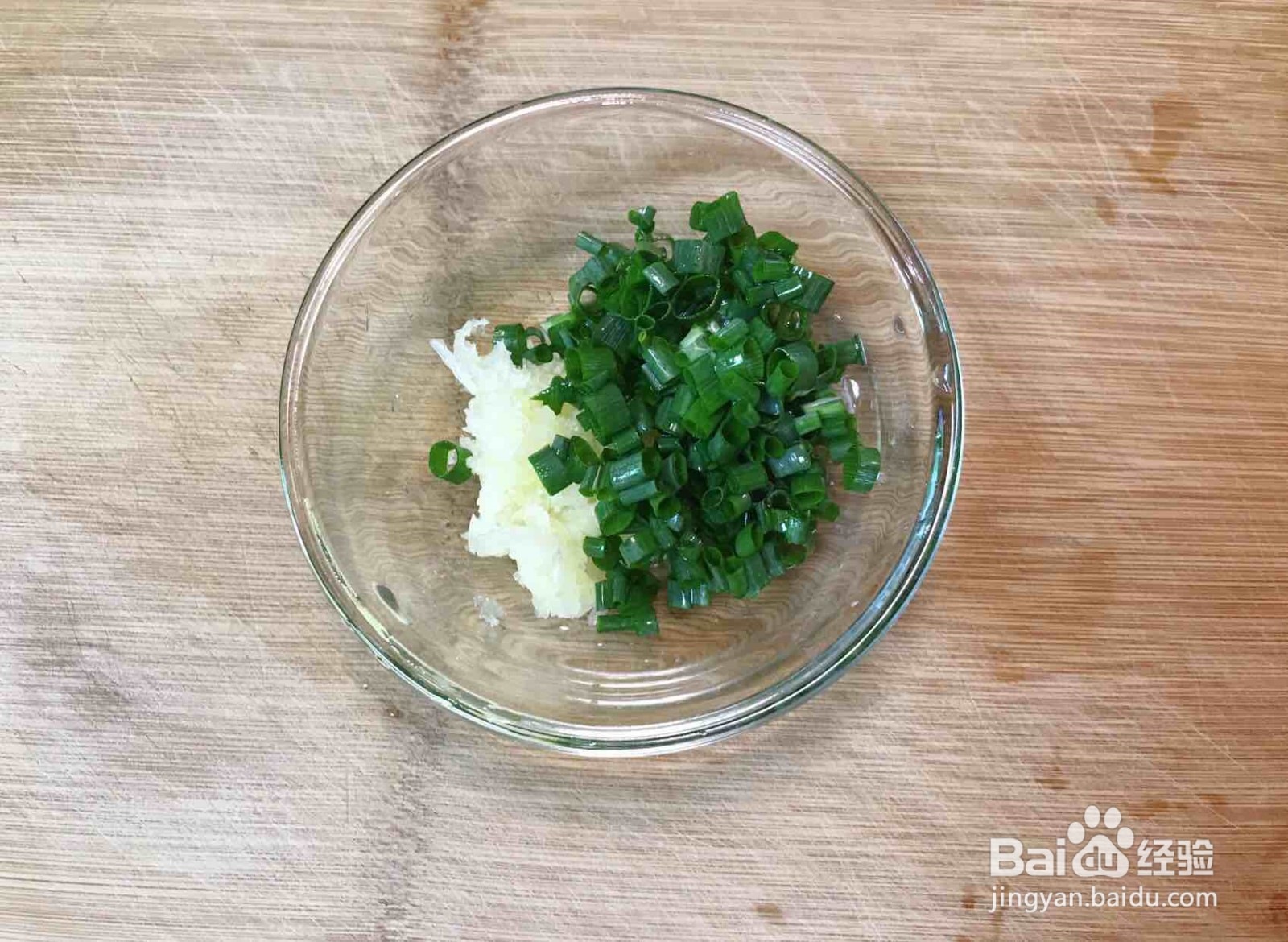 红油凉拌苦笋丝的做法