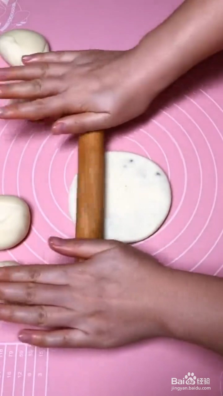 如何制作好吃的红糖馅面饼