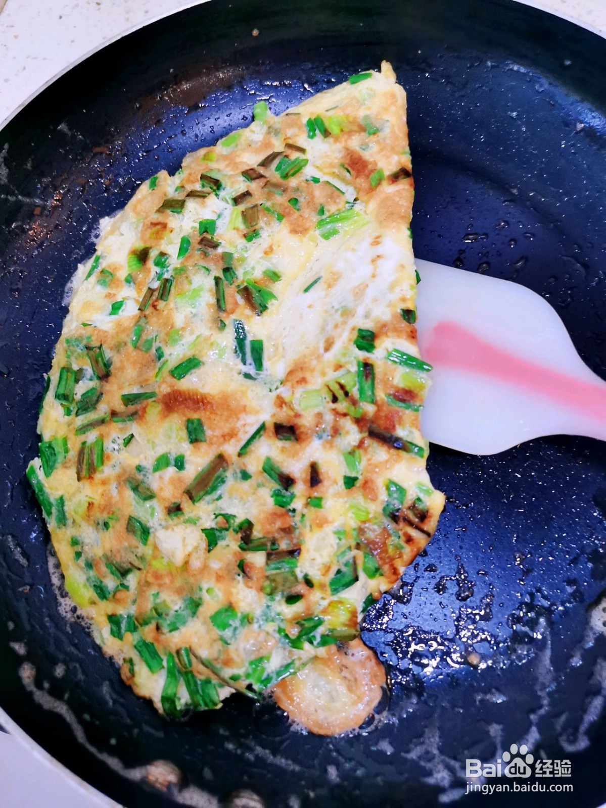 香葱煎鸡蛋的做法