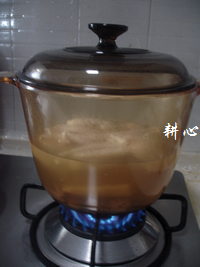 菌菇肉丸甘蔗汤