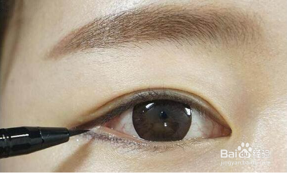 眼部化妆步骤教程