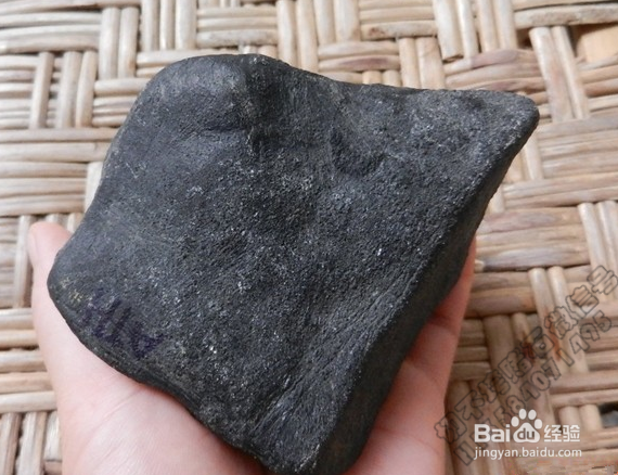 怎样通过翻砂看翡翠好坏