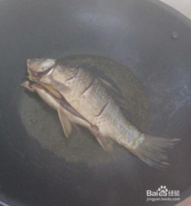 鲜香红烧鲫鱼的做法