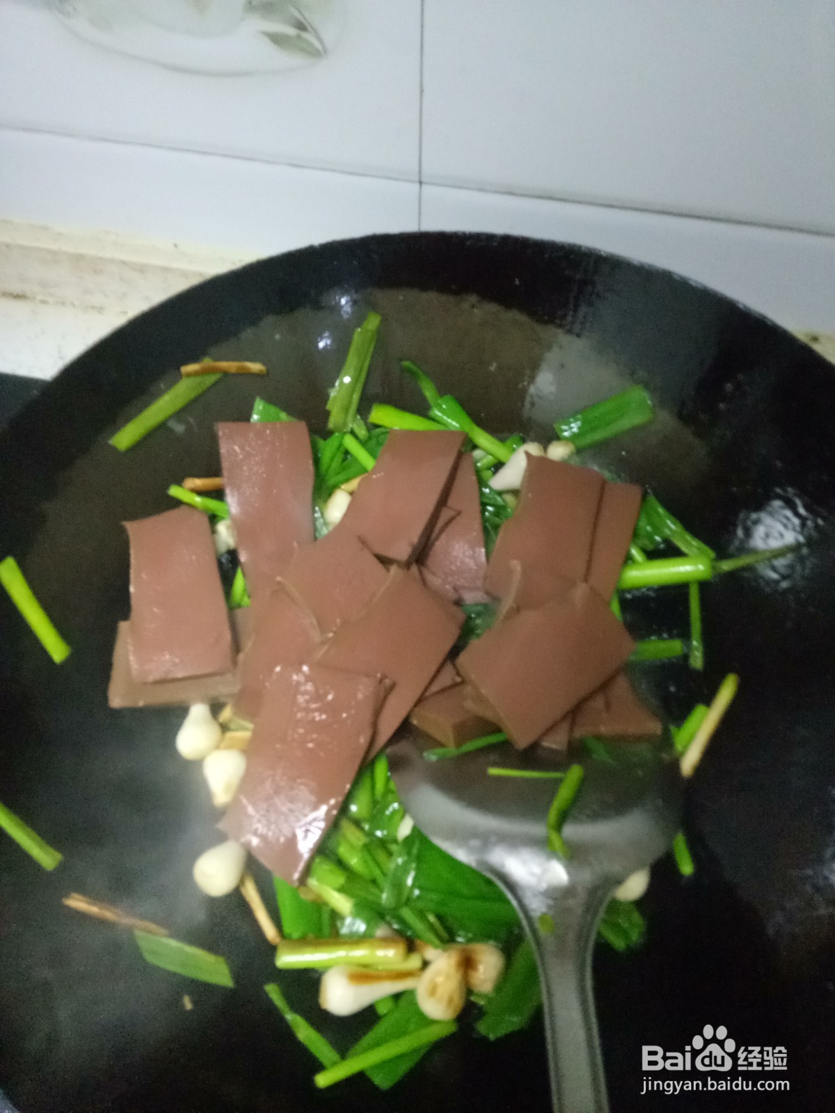 青椒蒜苗炒鸭血