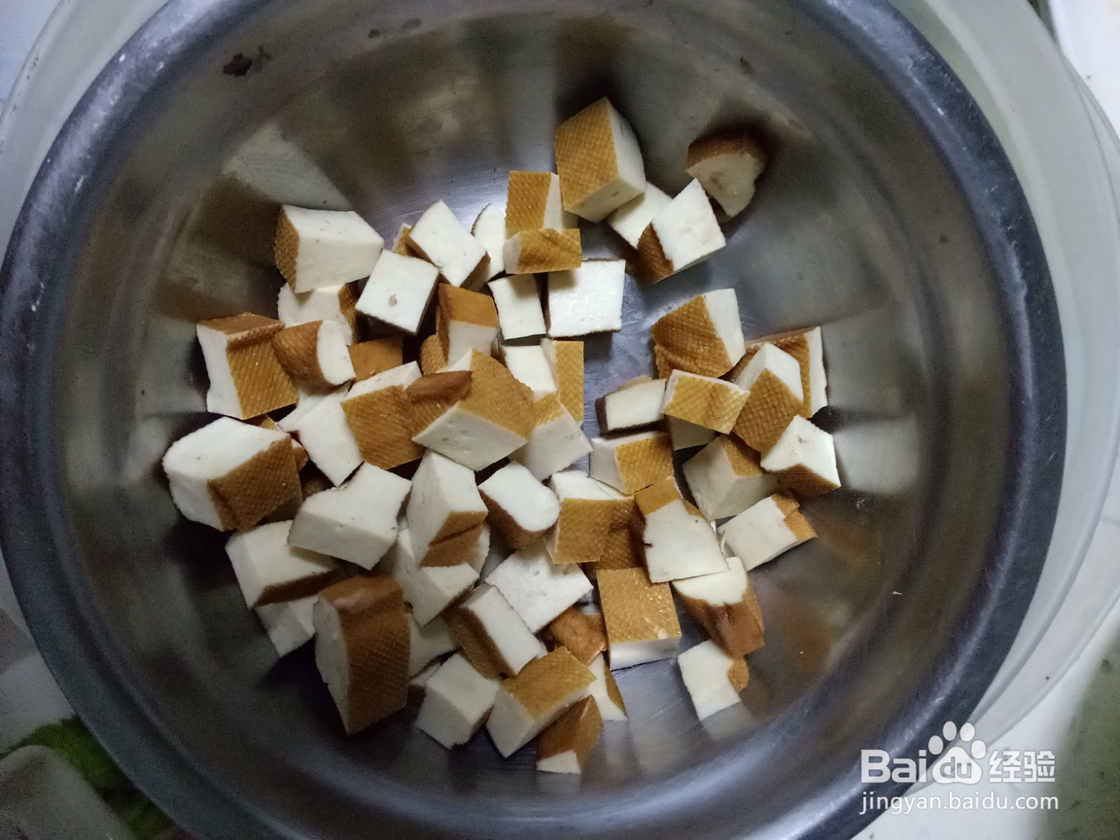 蒜薹炒豆干肉丁