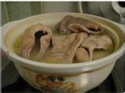 冬季吃什么养胃：[3]胡椒猪肚汤