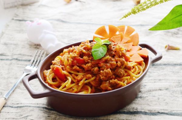 番茄牛肉意大利面