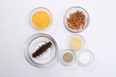 虫草花金汤海参