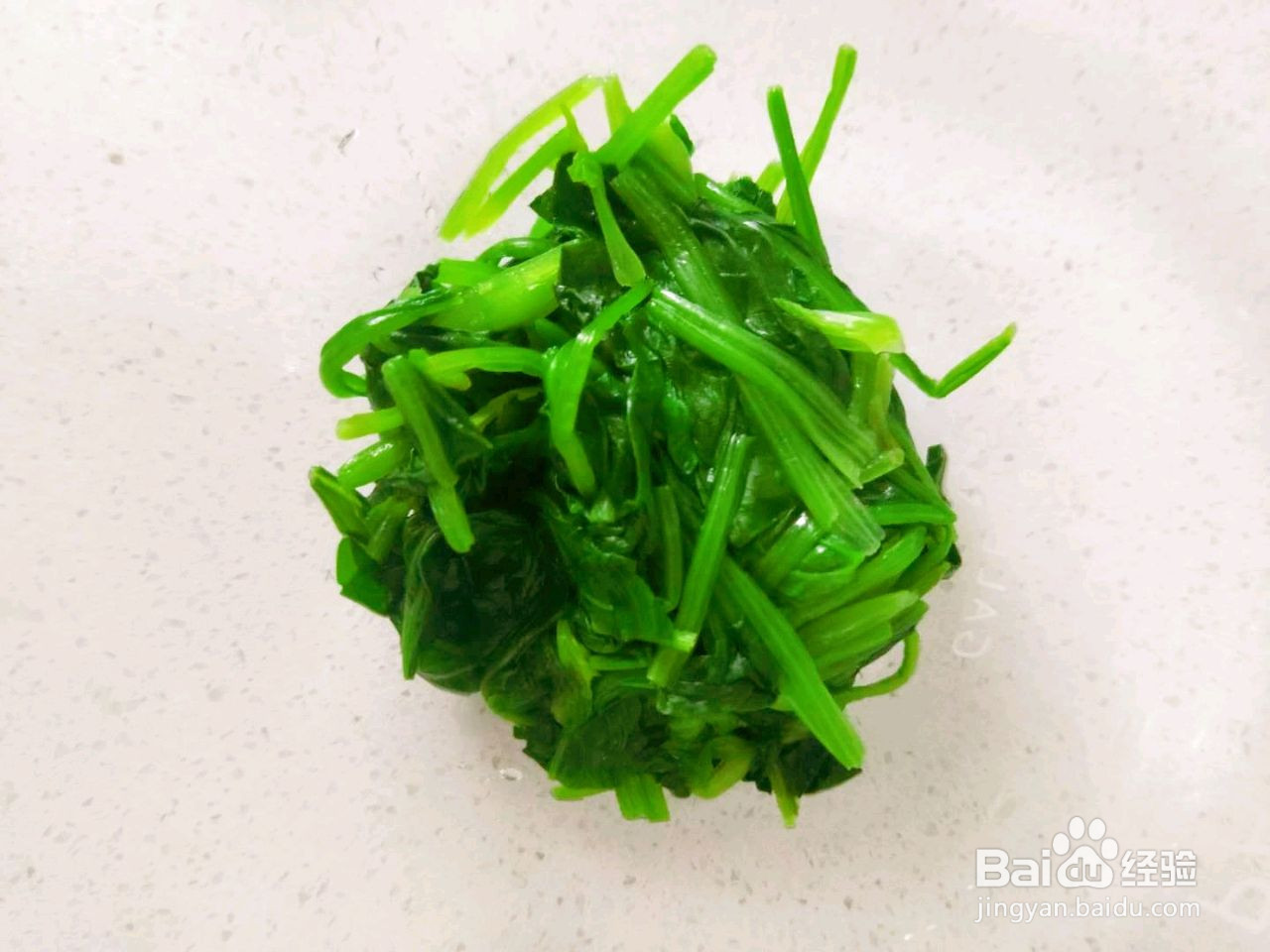 果仁菠菜的做法