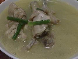 鲜美的香菇炖鸡汤