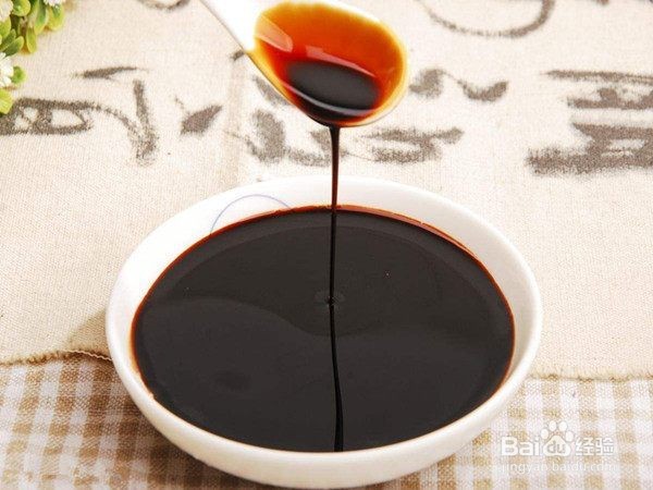 如何分辨老抽生抽以及老抽生抽如何使用