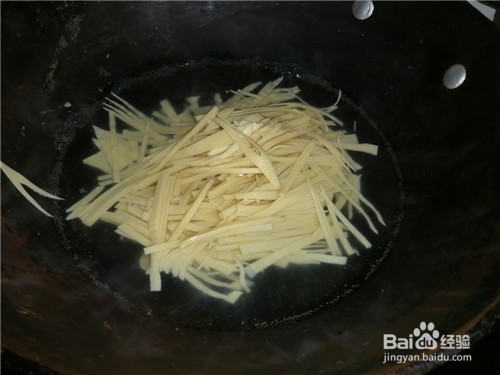 凉拌荠菜百页丝的做法