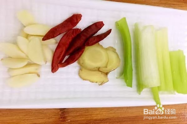 家常红烧鱼如何做好吃