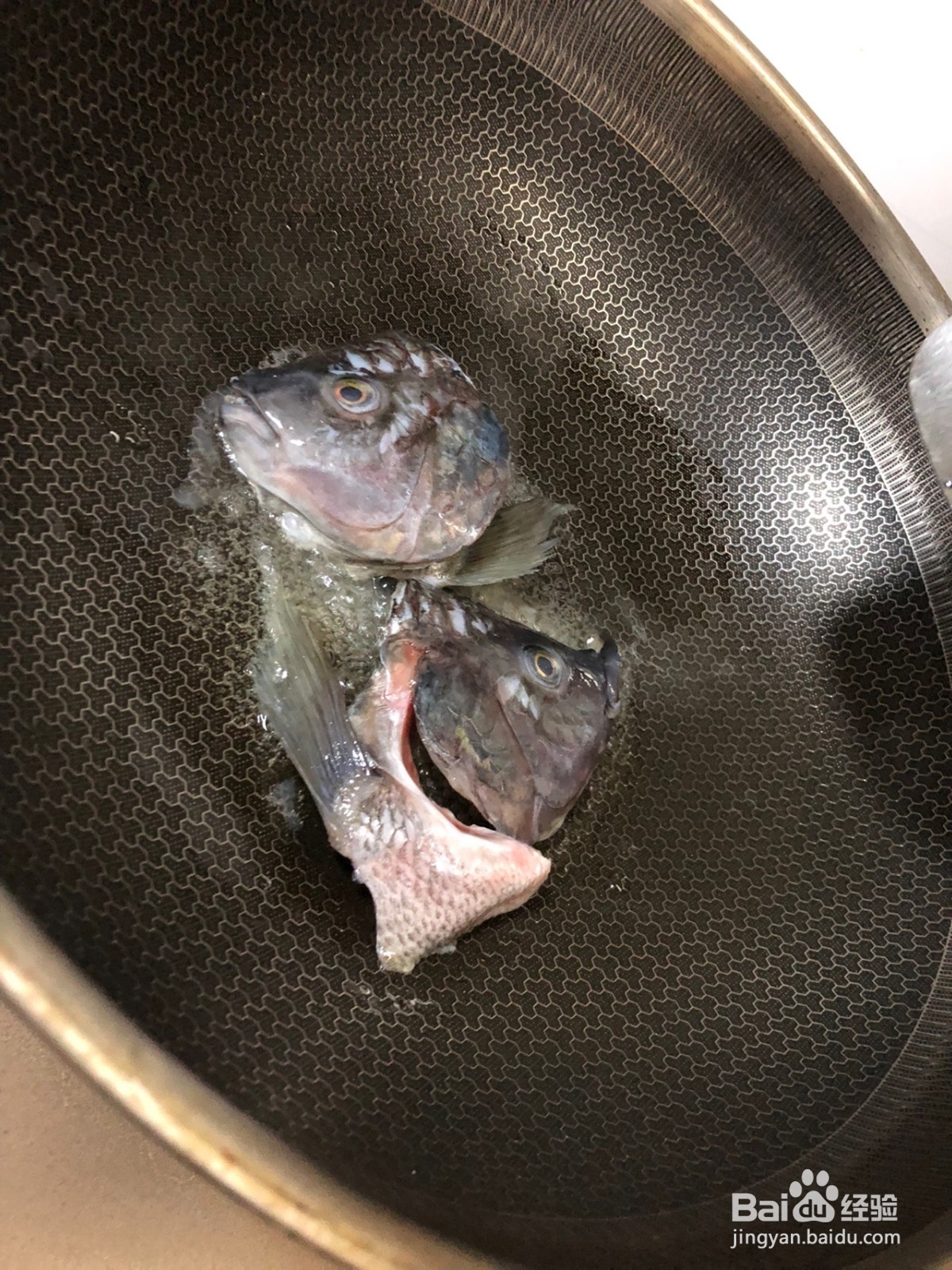 鱼头豆腐的做法