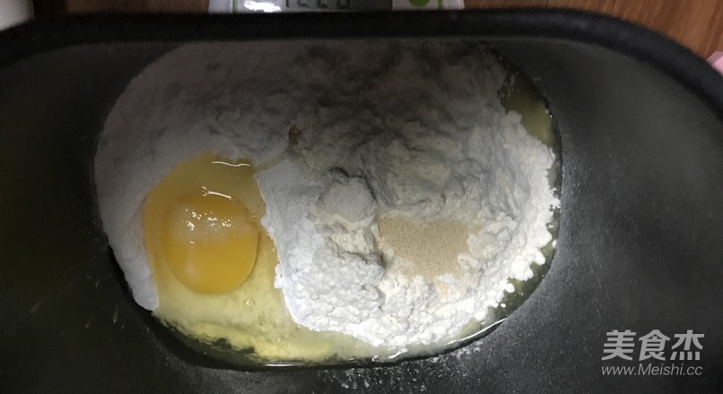 全麦葡萄干吐司