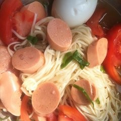 西红柿火腿面的制作过程
