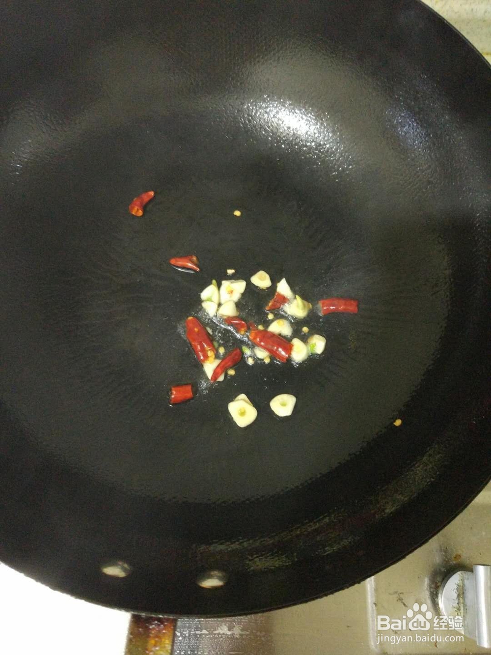 如何做肉末炒豆腐。