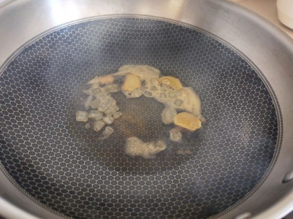 豇豆干炖红烧肉