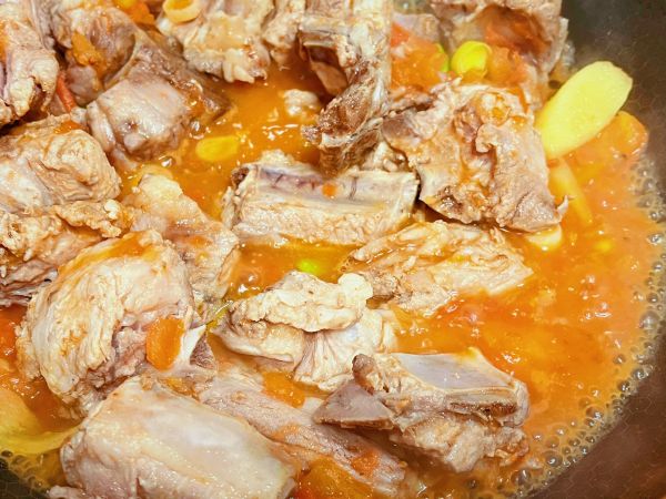 番茄香菇排骨汤