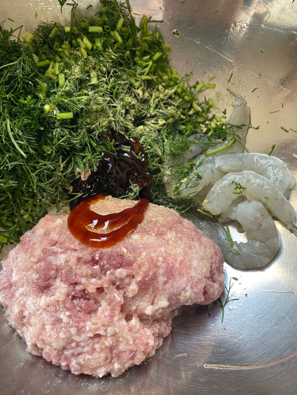 红油茴香虾仁抄手