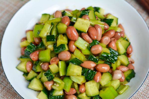 凉拌黄瓜花生米