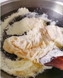 怎么制作美味的花生牛轧糖