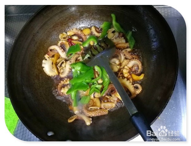 青椒炒八爪鱼的做法