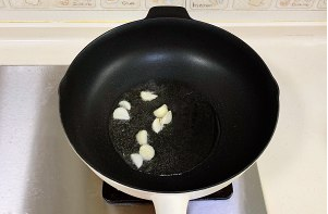 快手家常菜之手撕杏鲍菇