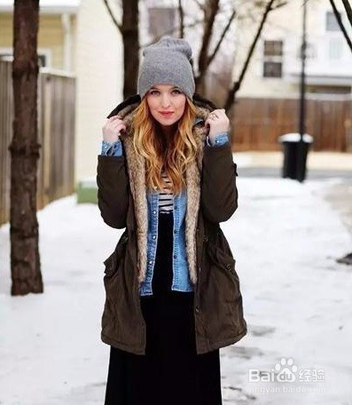 牛仔外套和大衣叠穿