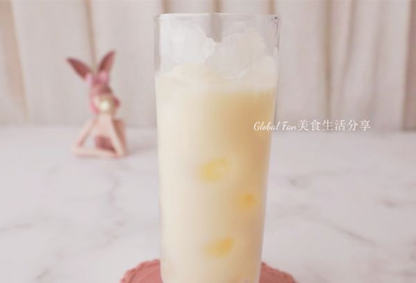 桃桃养乐多西打