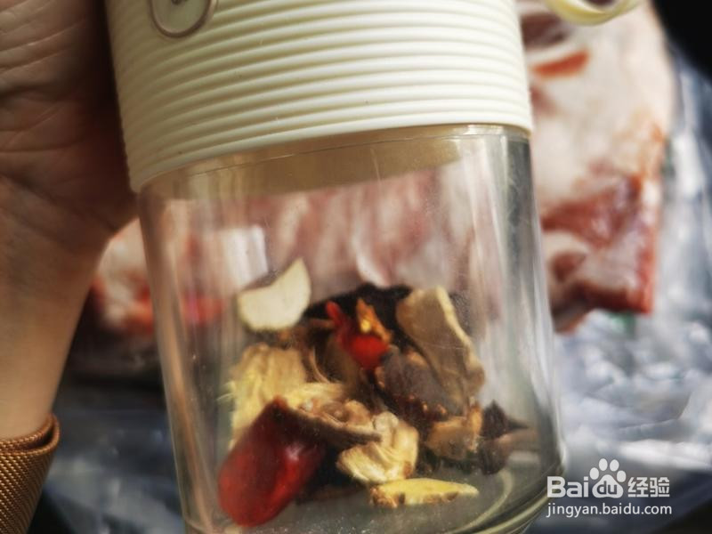 不粘锅焗羊排的做法