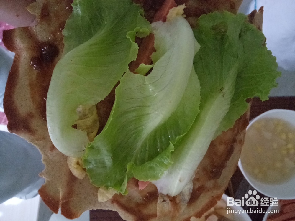 杂粮饼卷火腿肠鸡蛋条