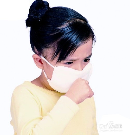 可爱宝宝突然剧烈咳嗽怎么办