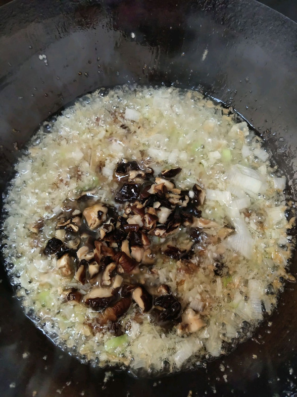 蒜蓉肉沫香菇辣椒酱