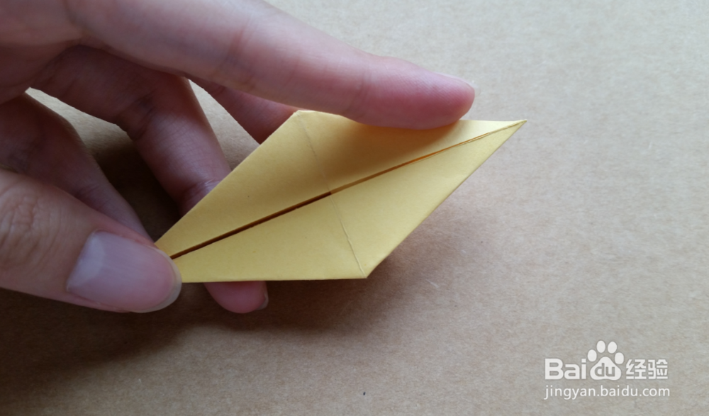 手工折纸之如何折千纸鹤