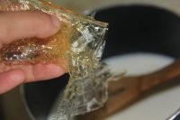 介绍光明牛奶布丁配草莓汁的简单做法