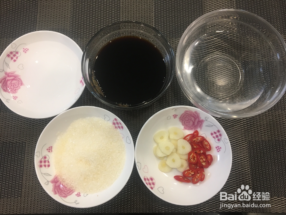 健康餐酸甜爽口的酱萝卜