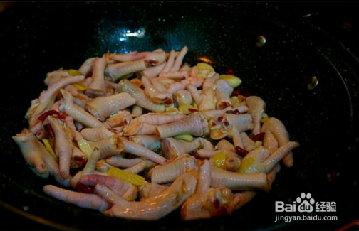 鸡爪蟹煲的做法和材料