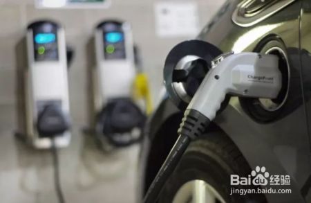 纠结买燃油车和纯电动车,究竟哪种更省钱?