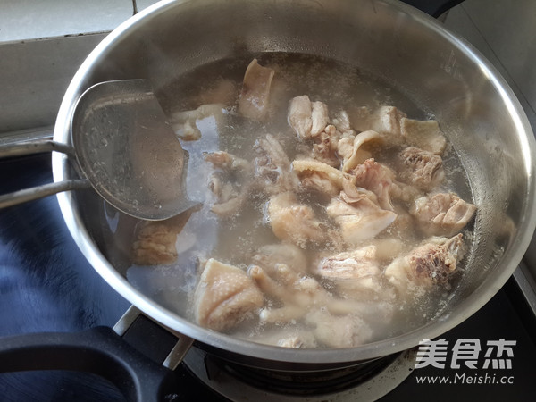 黄酒焖鸡的做法