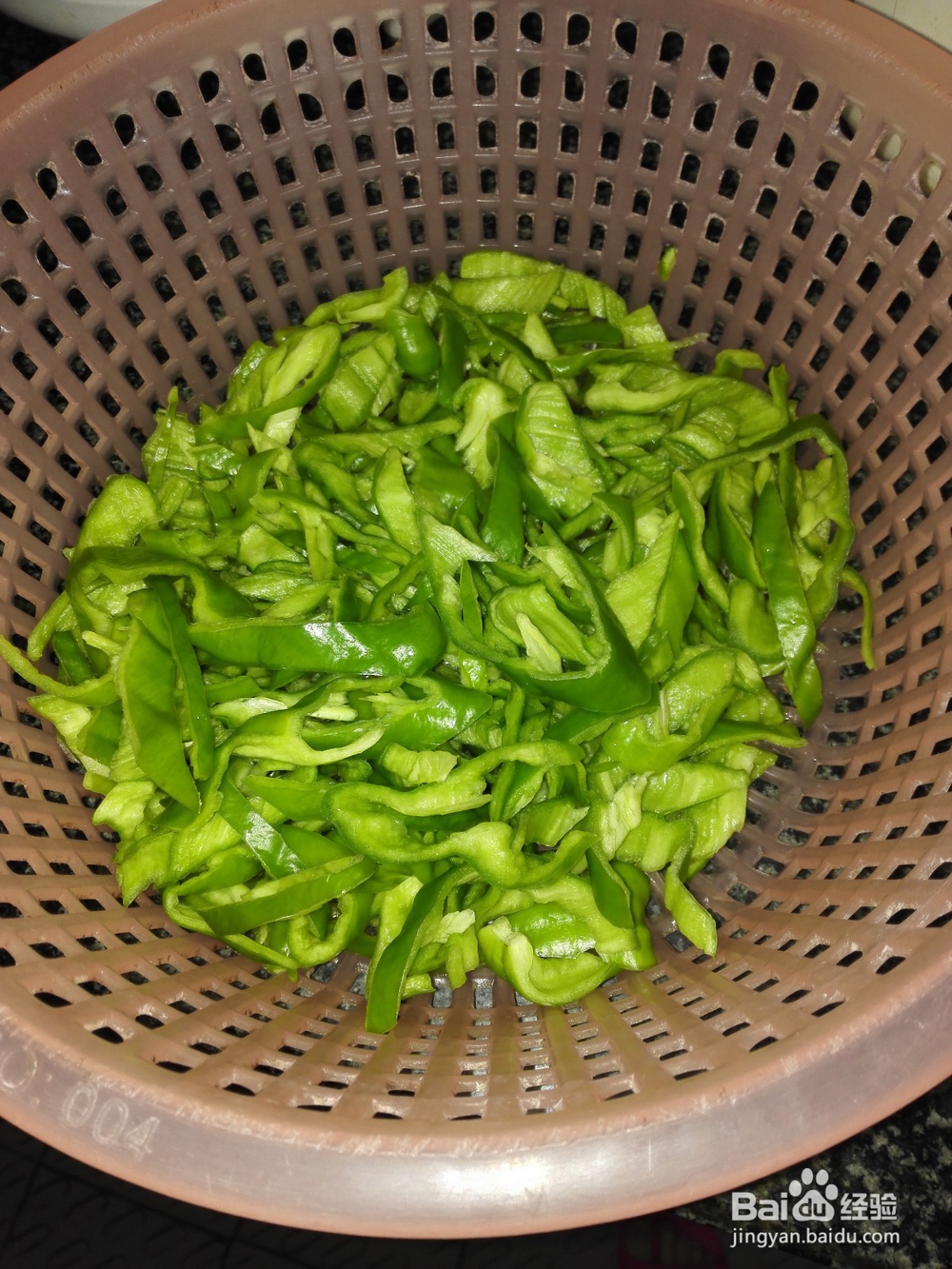 辣椒炒肥肉的做法